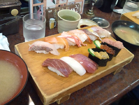 sushi01_20130820160907acf.jpg