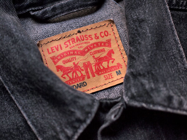 Levi's / リーバイス】The Trucker Jacket 