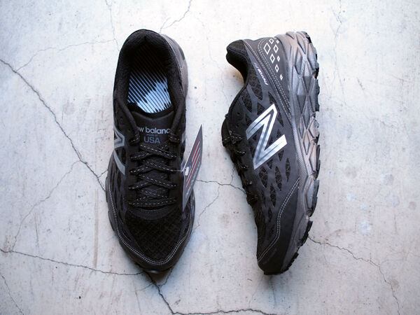 【希少】ニューバランス M950B2S US10 ミリタリー vibram 希少】ニューバランス M950B2S US10 ミリタリー vibram