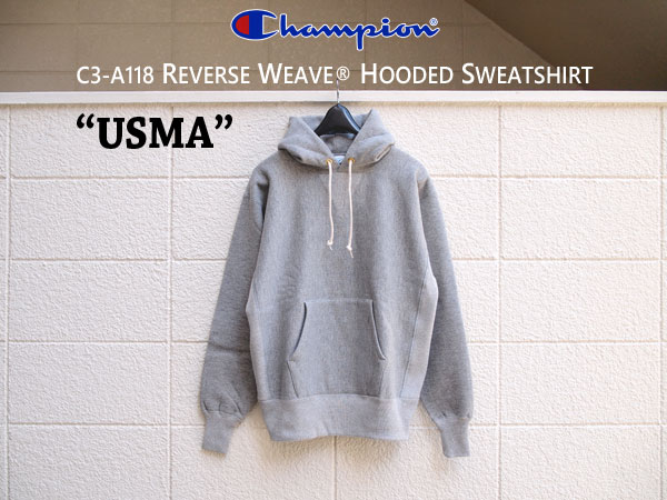 Champion-TRUE TO ARCHIVES】Reverse WeaveⓇ Sweatshirt Champion-TRUE TO ARCHIVES】Reverse WeaveⓇ Sweatshirt