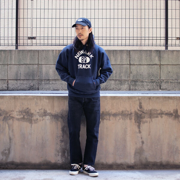 Champion - TRUE TO ARCHIVES】Reverse WeaveⓇ Crewneck Sweat Champion - TRUE TO ARCHIVES】Reverse WeaveⓇ Crewneck Sweat