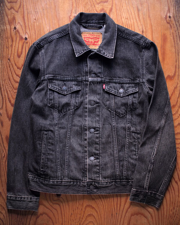 Levi’s 70706 ブラックデニム フェード トラッカー 古着 リーバイス Levi's / リーバイス】The Trucker Jacket 