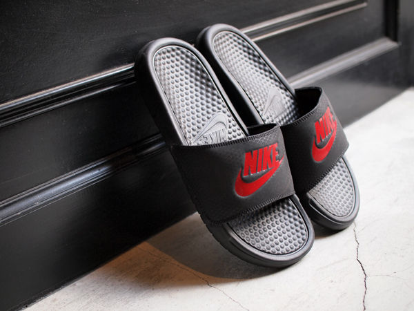 nike benassi scarface