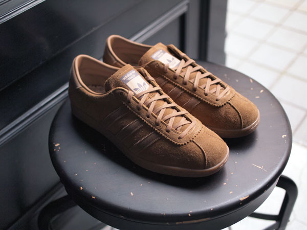 adidas Originals / アディダスオリジナルス】Tobacco. クラシック