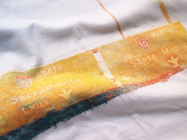 The Poster List Graphic T Shirt From California 西海岸のユルい雰囲気を楽しむtシャツ Hunky Dory Osaka Blog