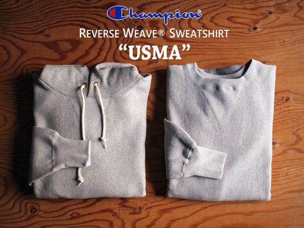 Champion-TRUE TO ARCHIVES】Reverse WeaveⓇ Sweatshirt Champion-TRUE TO ARCHIVES】Reverse WeaveⓇ Sweatshirt