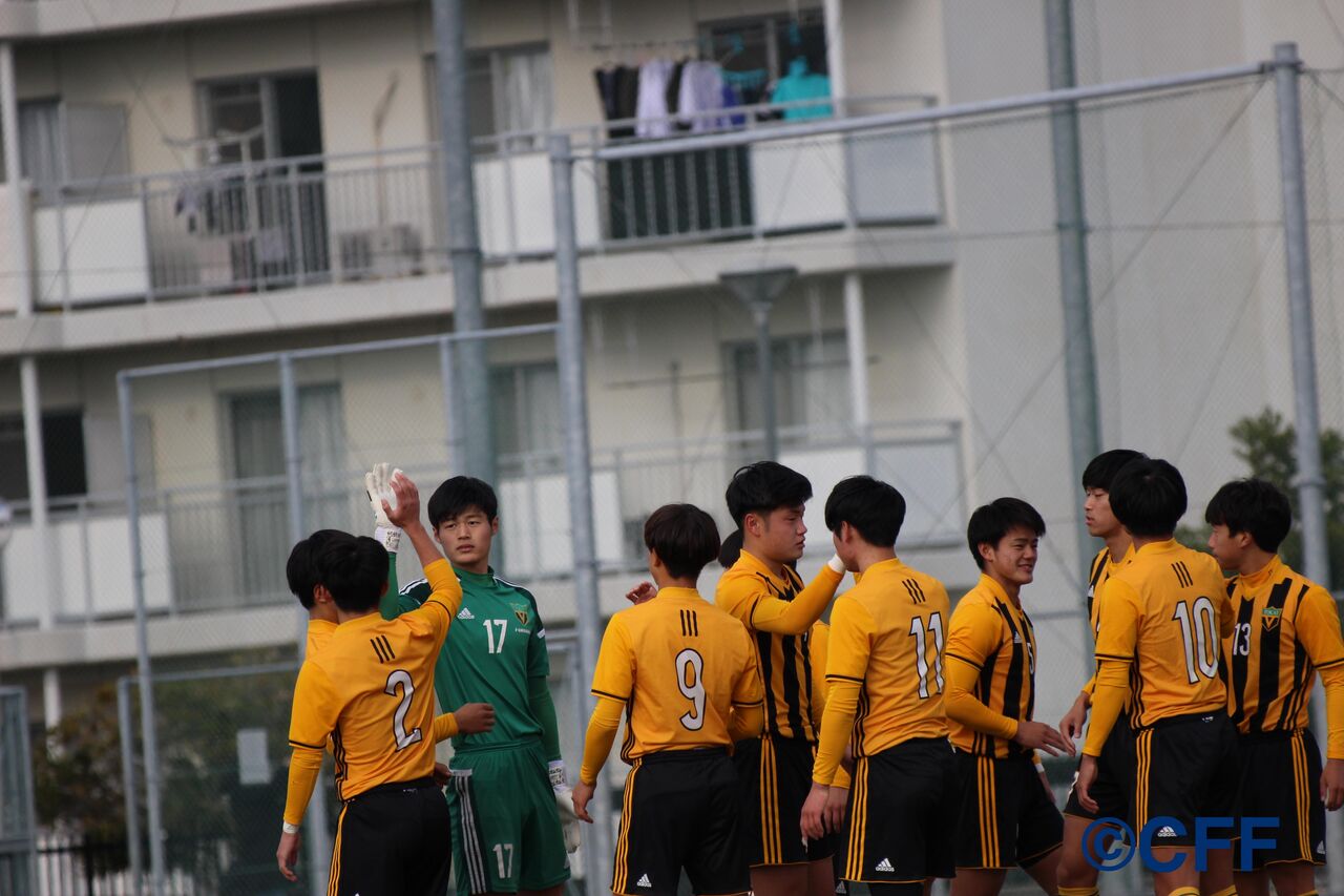 高円宮杯ｕ １８ サッカーリーグプリンスリーグ九州参入戦 大津高等学校２ｎd 東海大学付属福岡高等学校 写真 Cross Football Fukuoka