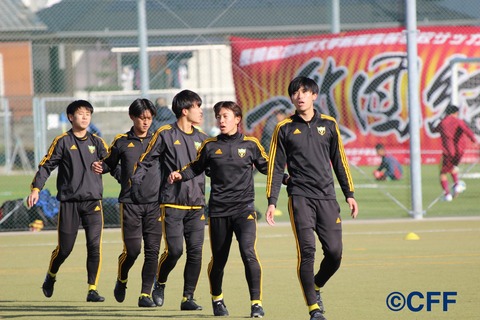高円宮杯ｕ １８ サッカーリーグプリンスリーグ九州参入戦 大津高等学校２ｎd 東海大学付属福岡高等学校 写真 Cross Football Fukuoka