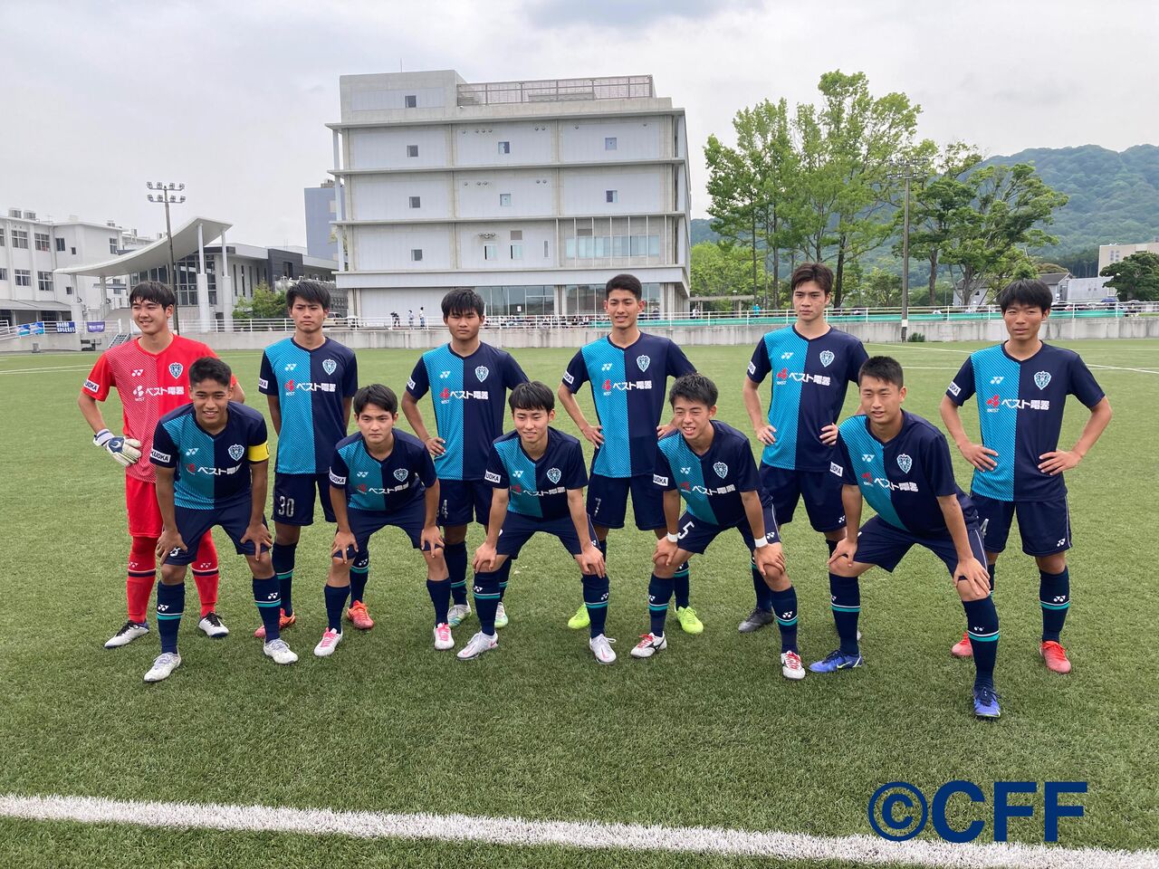 第３３回 九州クラブユースｕ １８サッカー選手権大会 プレーオフ 鹿児島ユナイテッドｆｃ ｕ １８ アビスパ福岡ｕ １８ Cross Football Fukuoka