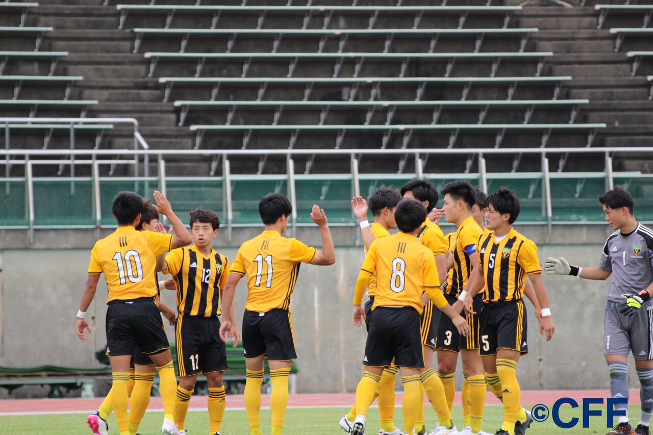 令和3年度 福岡県高等学校サッカー大会 準決勝 東海大学付属福岡高等学校 筑陽学園高等学校 Cross Football Fukuoka 令和3年度 福岡県高等学校サッカー大会 準決勝 東海大学付属福岡高等学校 筑陽学園高等学校 Cross Football Fukuoka