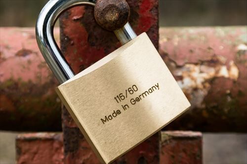 castle_padlock_gold_security_mg-761846_R