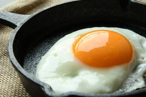 目玉焼き