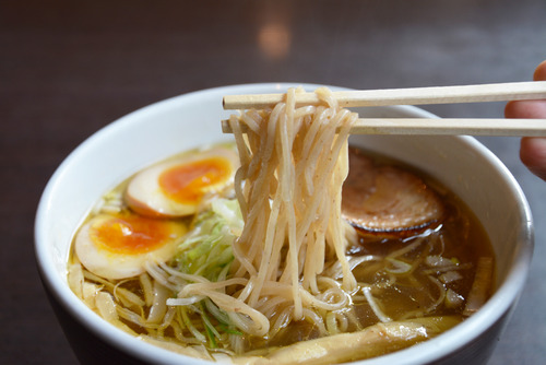 入った瞬間に「あっアタリやな…」ってなるラーメン屋の特徴 	