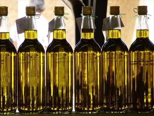 olive-oil-3579062_960_720_R