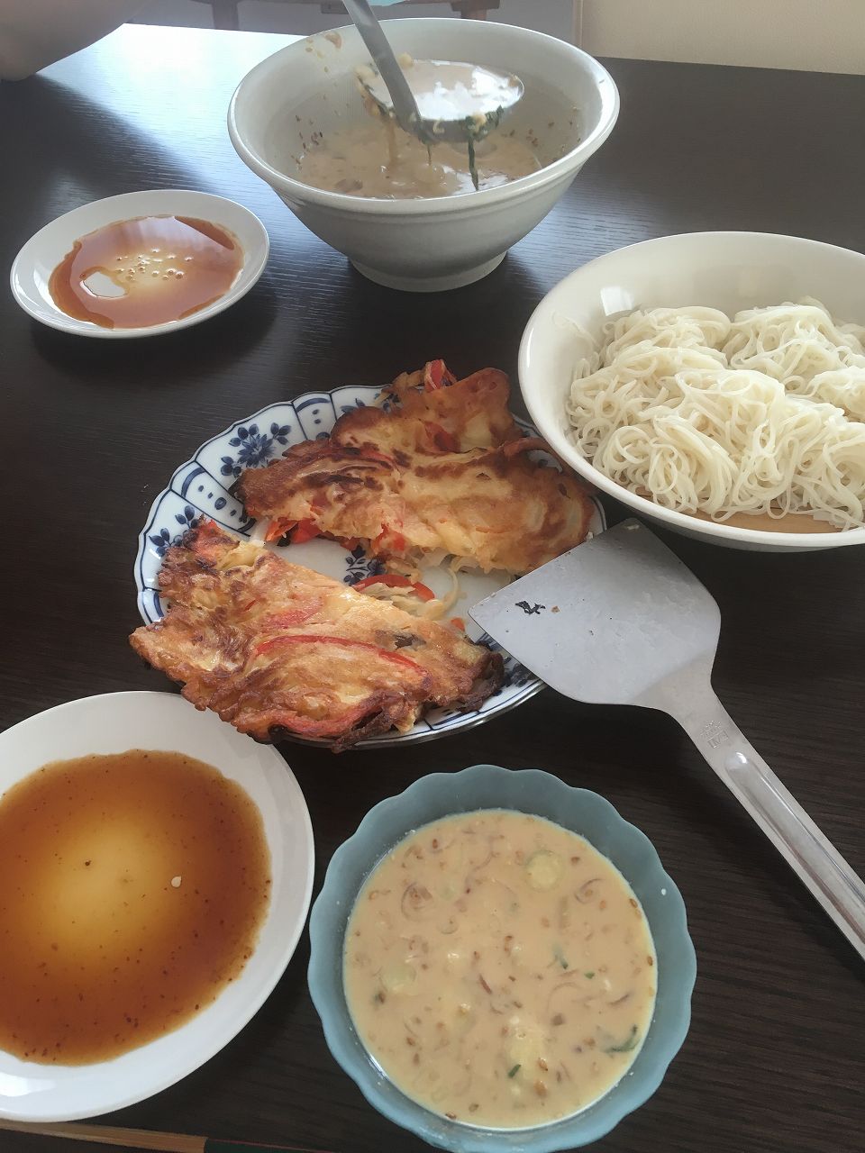 お前らのババアってなんでそうめんを一番まずい方法で食うの お料理速報