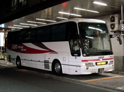 Keio-bus-Osaka_R