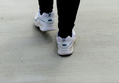 walking-2_R