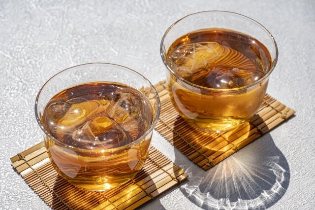 鶴瓶の麦茶VSヒカキンの麦茶VSしんのすけの麦茶VS草彅の麦茶