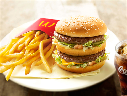 マクドナルドの営業利益が41.6％増　　ボリュームアップ「夜マック」が好調 	