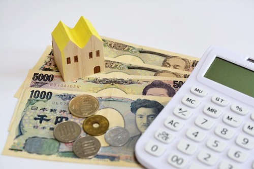 アパートの家賃を1万5000円値上げすると大家から告げられました　受け入れるべきですか？