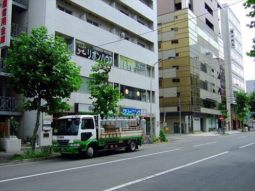 elivery_trucks_panoramio_R