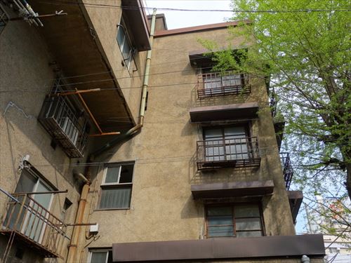 176868063_624.v1568477031_R