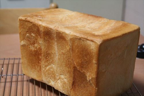 27874328_295cac6728_z_R