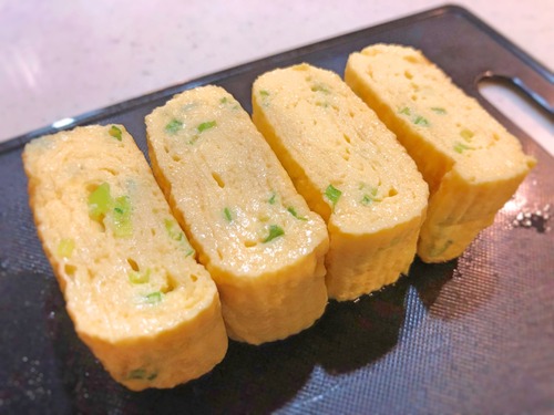 【画像】たまご焼き作ったんだけど上達した！！！ 	