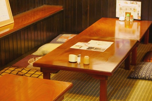 【悲報】東京、人手不足で居酒屋のバイトが時給1800円にまで急上昇ｗｗｗｗｗｗｗｗｗ