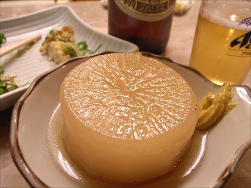 Daikon_oden_and_Beer_by_shrkflickr_in_kyoto_R