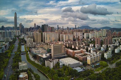shenzhen-4676320_640_R