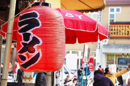 福岡県民「福岡はいいとこたくさんある！モツ鍋、うどん、イカ、焼鳥、ラーメン…」ワイ「観光地は？」