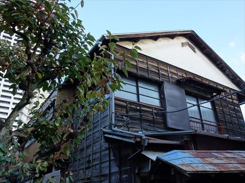 164075428_624.v1560225712_R