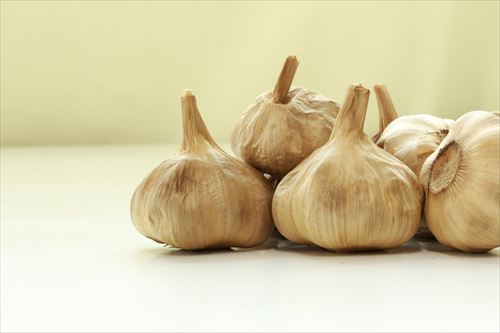 garlic-1039505_1920_R