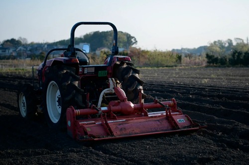 農機具販売店のおじさんがレス
