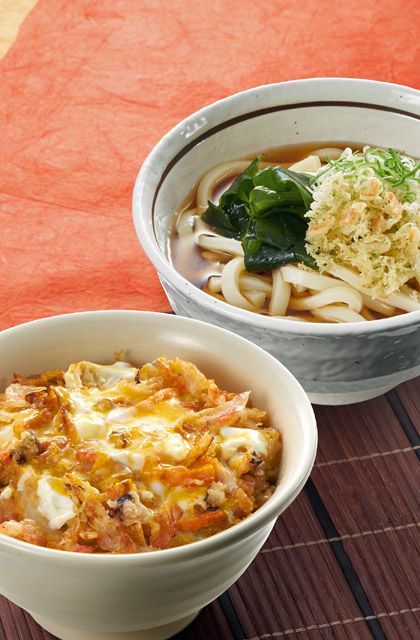 山田うどん行ったらこれは食っとけってやつある？ 	