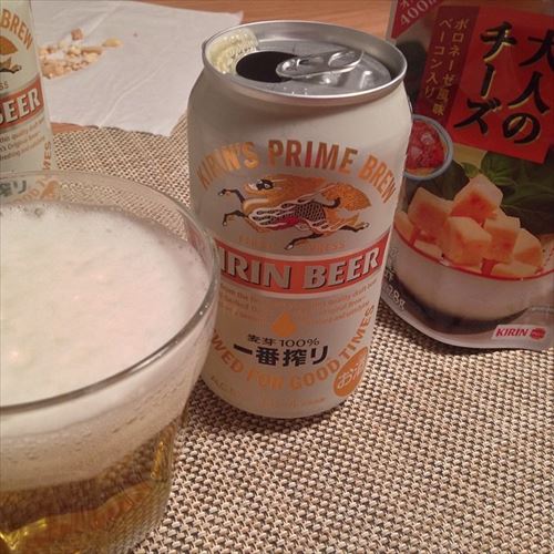 家で一人で酒を飲む意味が分からないんだが