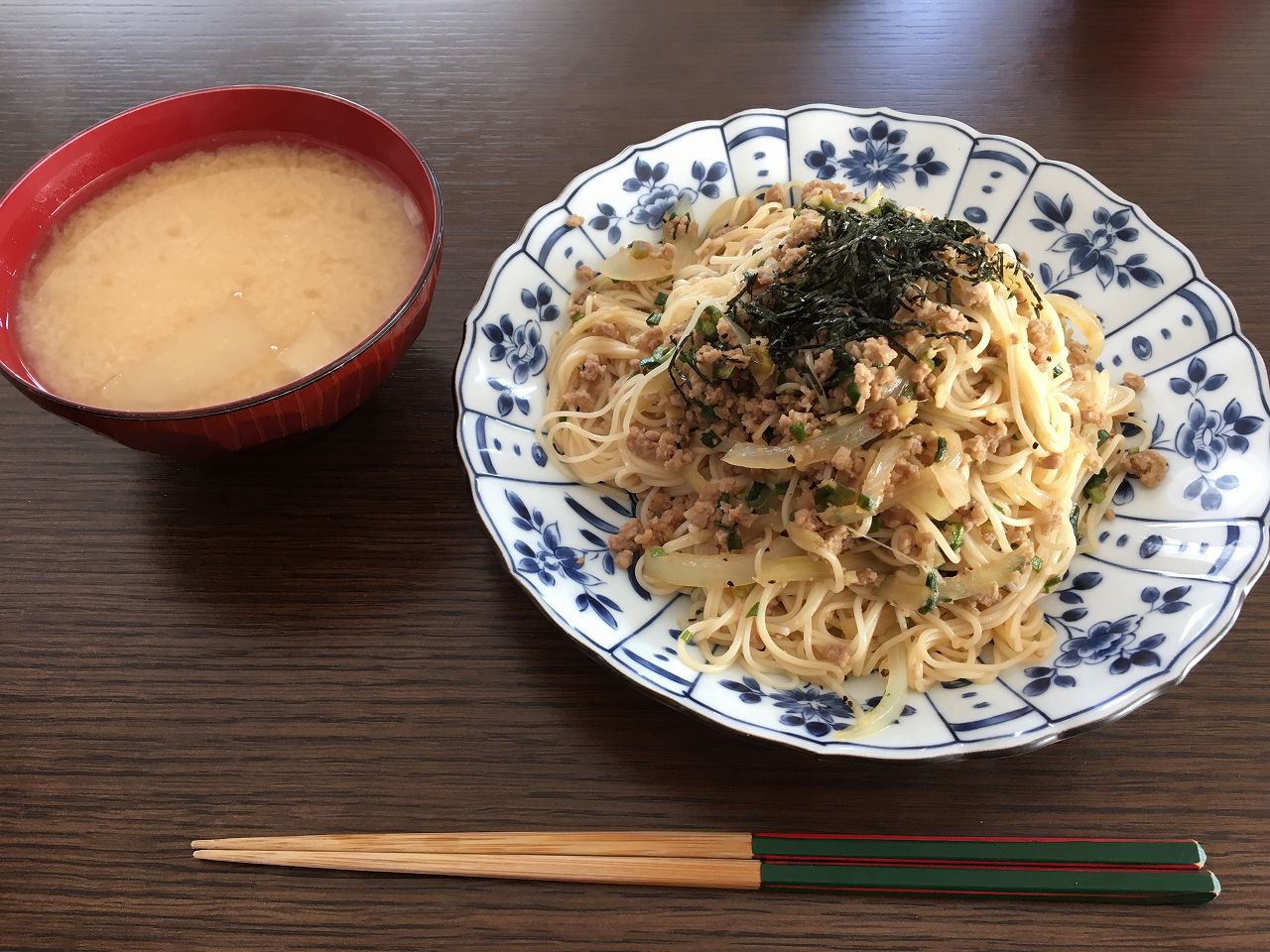 お前らのババアってなんでそうめんを一番まずい方法で食うの お料理速報