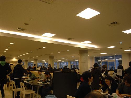 3253605834_d8f13c4841_z_R