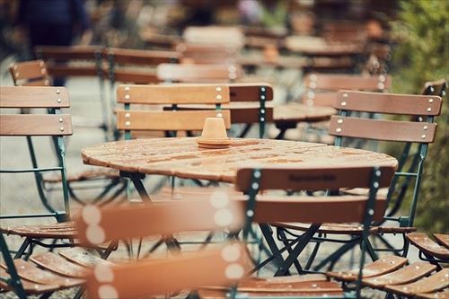 cafe-4410475_640_R