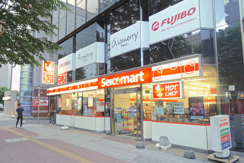 店内で握った寿司を販売している激レアコンビニ「セイコーマート 南8条店」