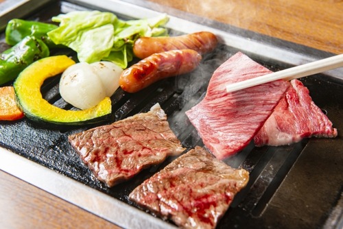 食べ放題じゃない焼肉屋に行ったら会計が1万円超えたんだが