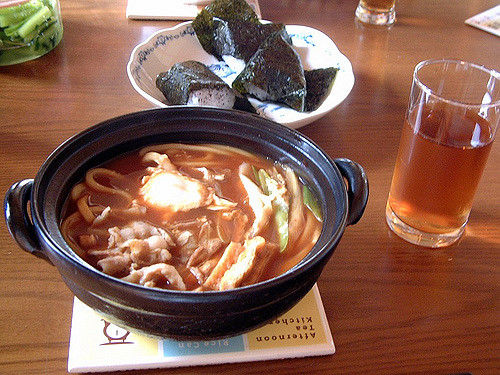 味噌煮込みうどんと味噌カツの不味さは異常
