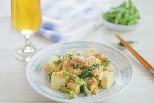 何でみんなゴーヤ無理して食べてんの？ 	