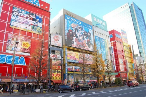 出張で東京に来たワイにアキバか神田でおすすめの飯屋教えてぇ～ん