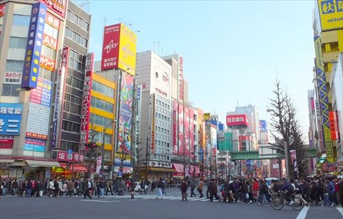 秋葉原って長らく食が不毛の地だったろ？ 今は意外と充実してね？