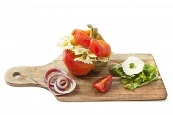 10784274-wooden-board-with-filled-paprika-onion-tomato-and-salad