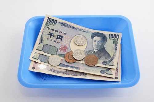 食べ放題「男3000円女2000円」ワイ「それ差別やぞ」