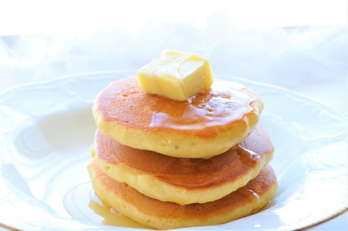 有名落語家「パンケーキを3,000円で売るような店には税務調査が入るべき」 	