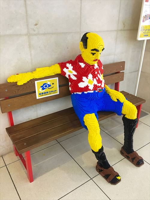 239414067_624.v1573459287_R